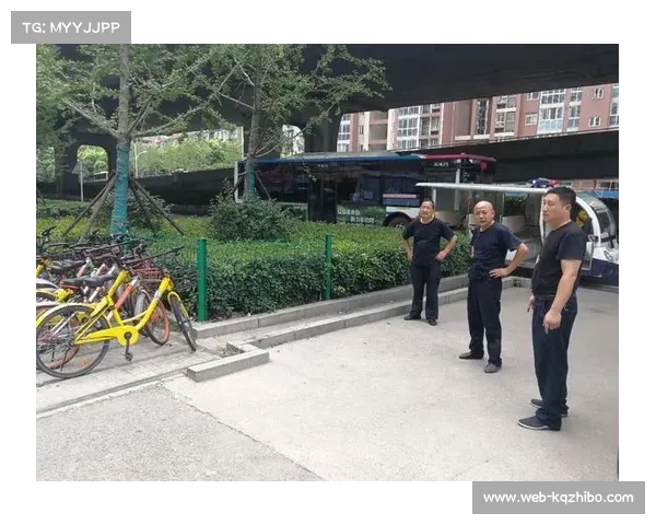 大连剑协杯赛事停车位紧张 组委会协调地铁延长运营保障观赛需求