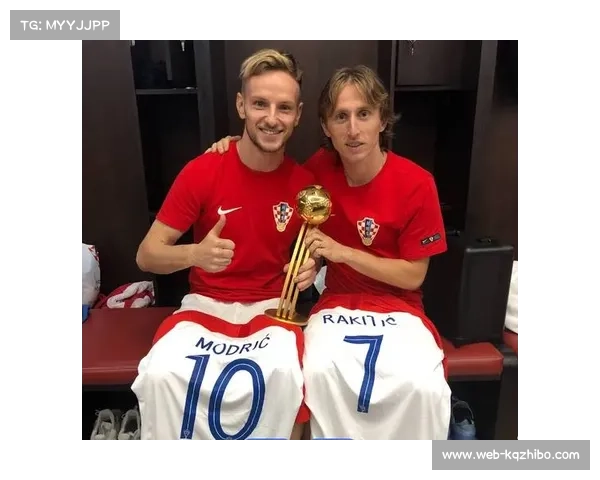 沙尔克04元老队友谊赛战胜巴萨 成功募集百万捐款