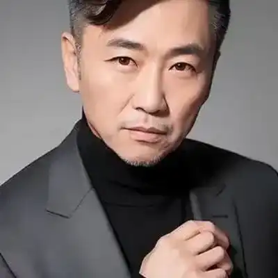 卢思山